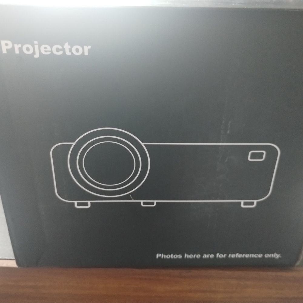Projector - Picture 5 of 6